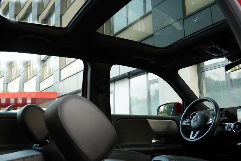 Car Thumb