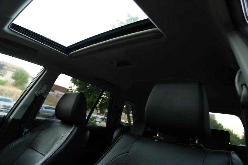 Car Thumb