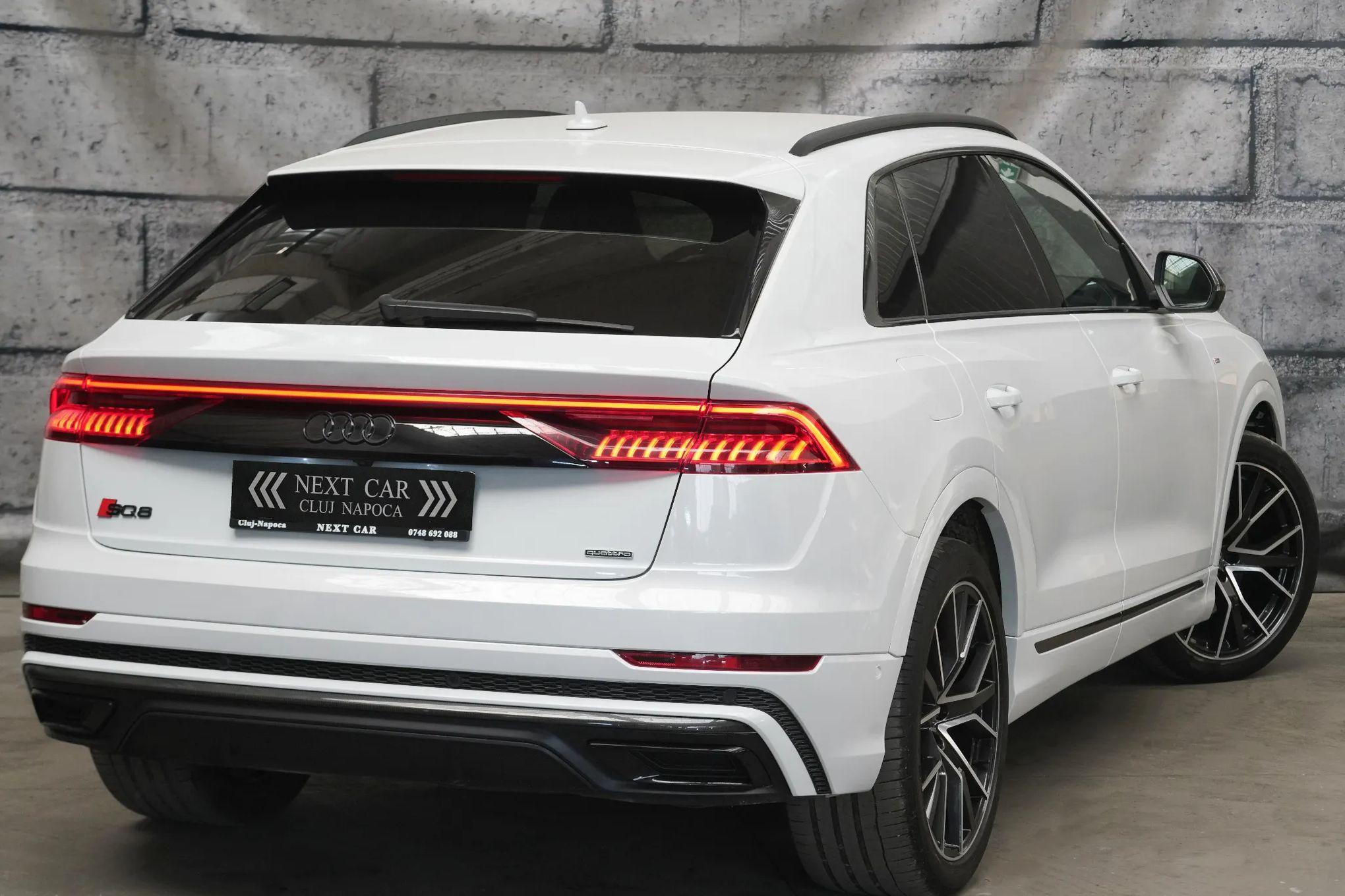Audi Q8