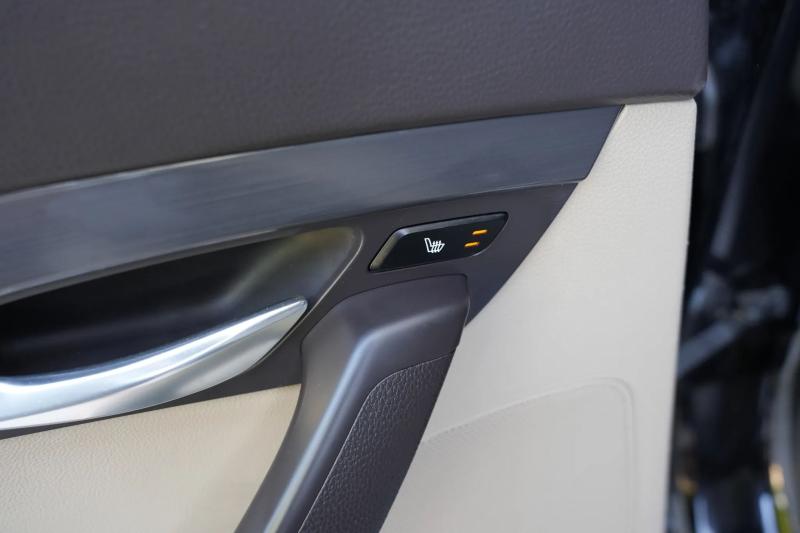 Car Thumb