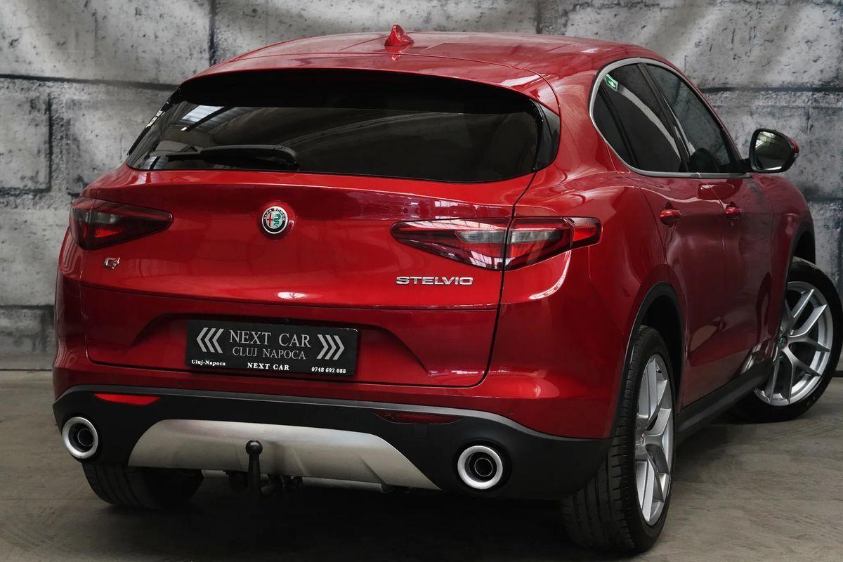 Alfa Romeo Stelvio 2.0 Turbo AWD AT8 First Edition