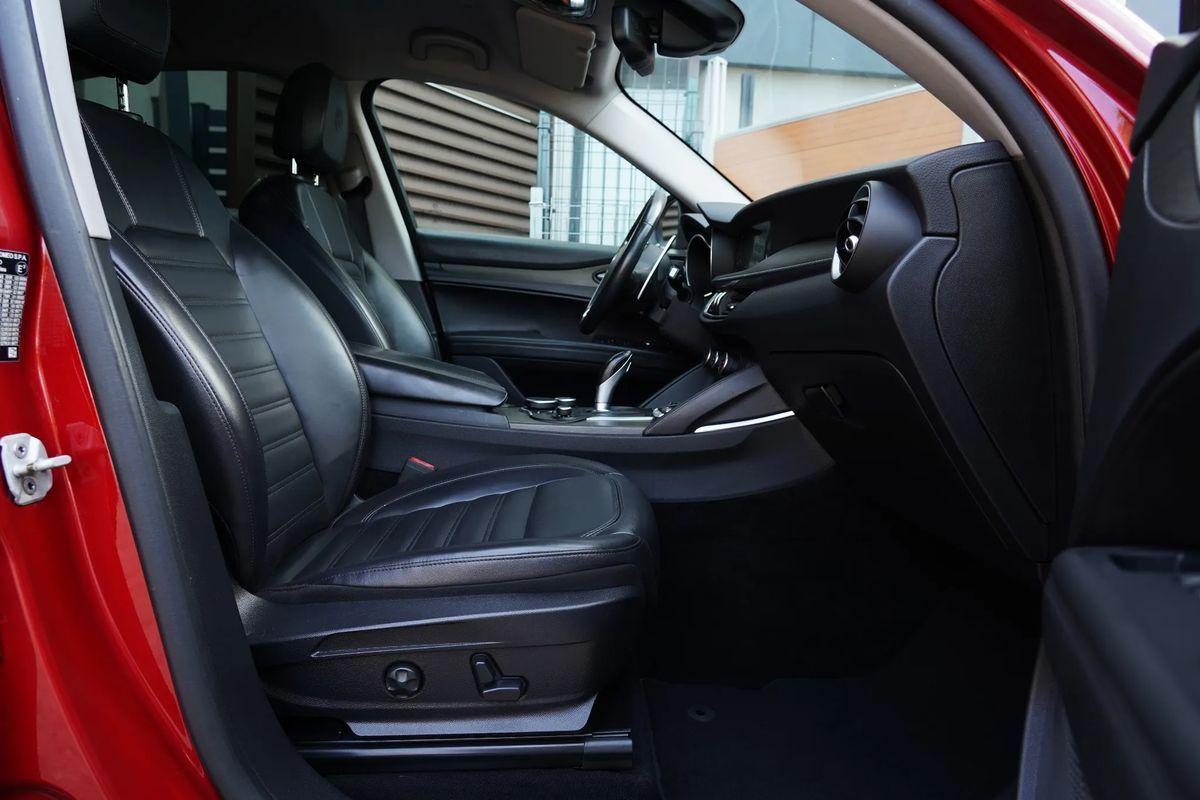 Alfa Romeo Stelvio 2.0 Turbo AWD AT8 First Edition