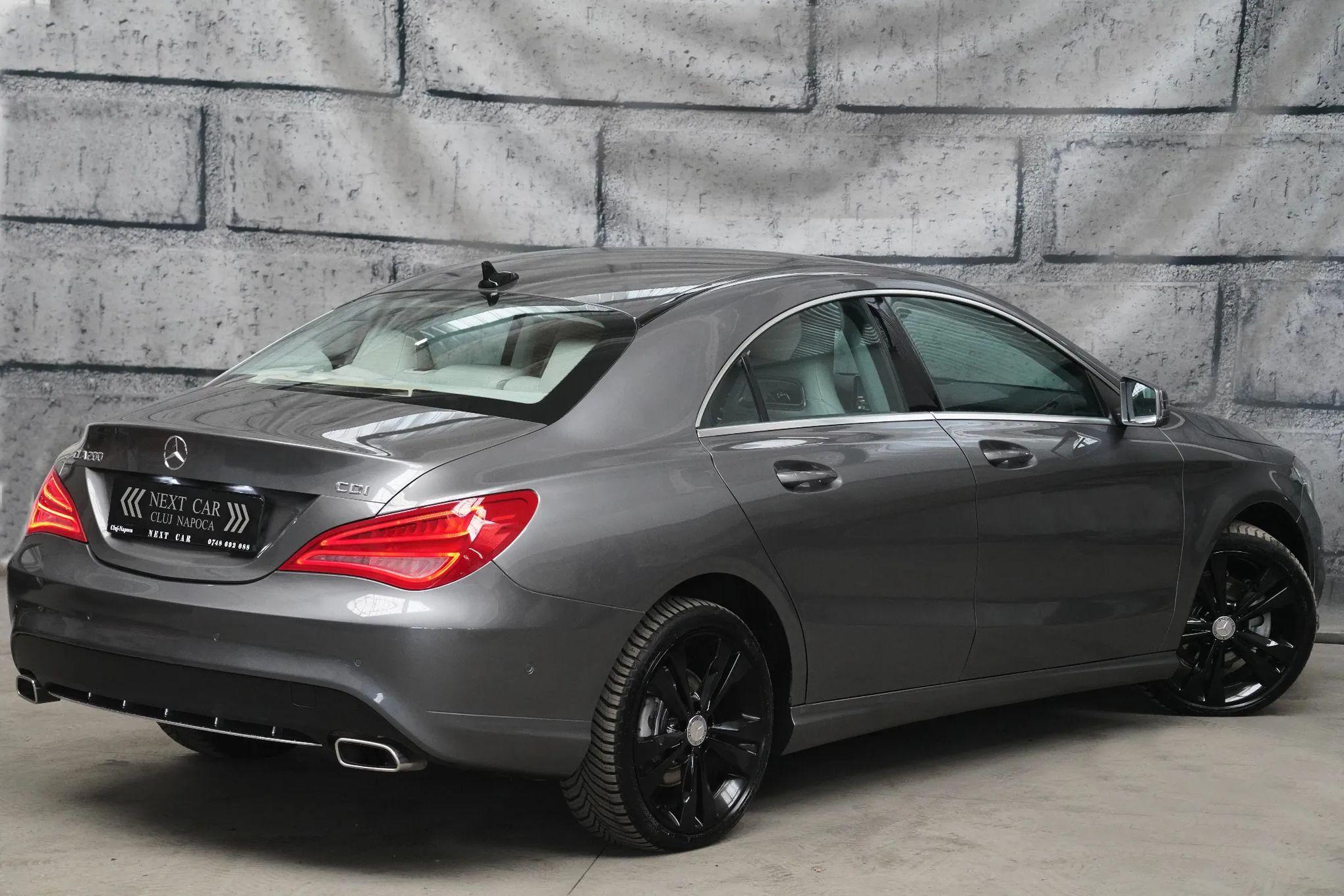 Mercedes-Benz CLA 200