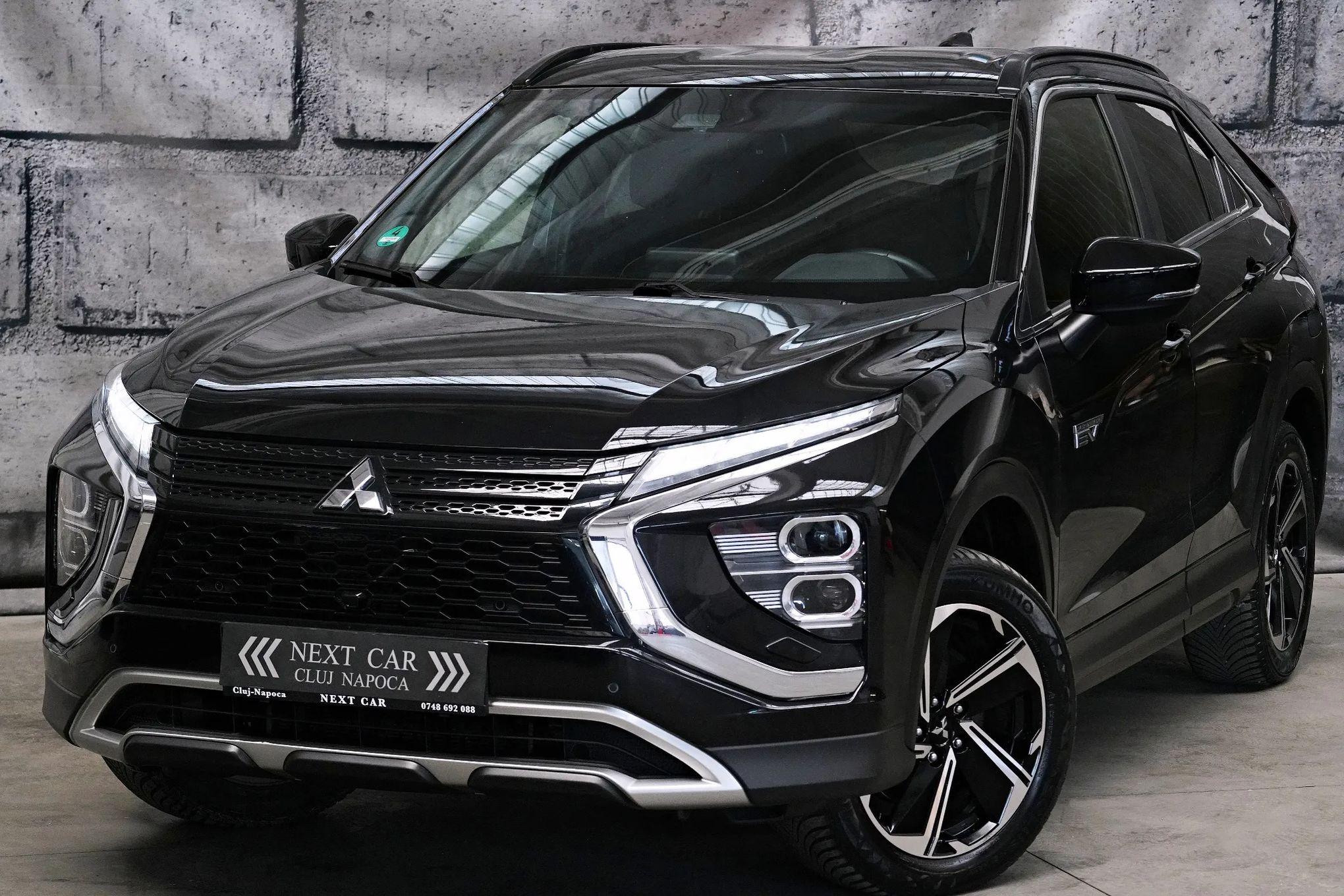 Mitsubishi Eclipse Cross 4WD Top