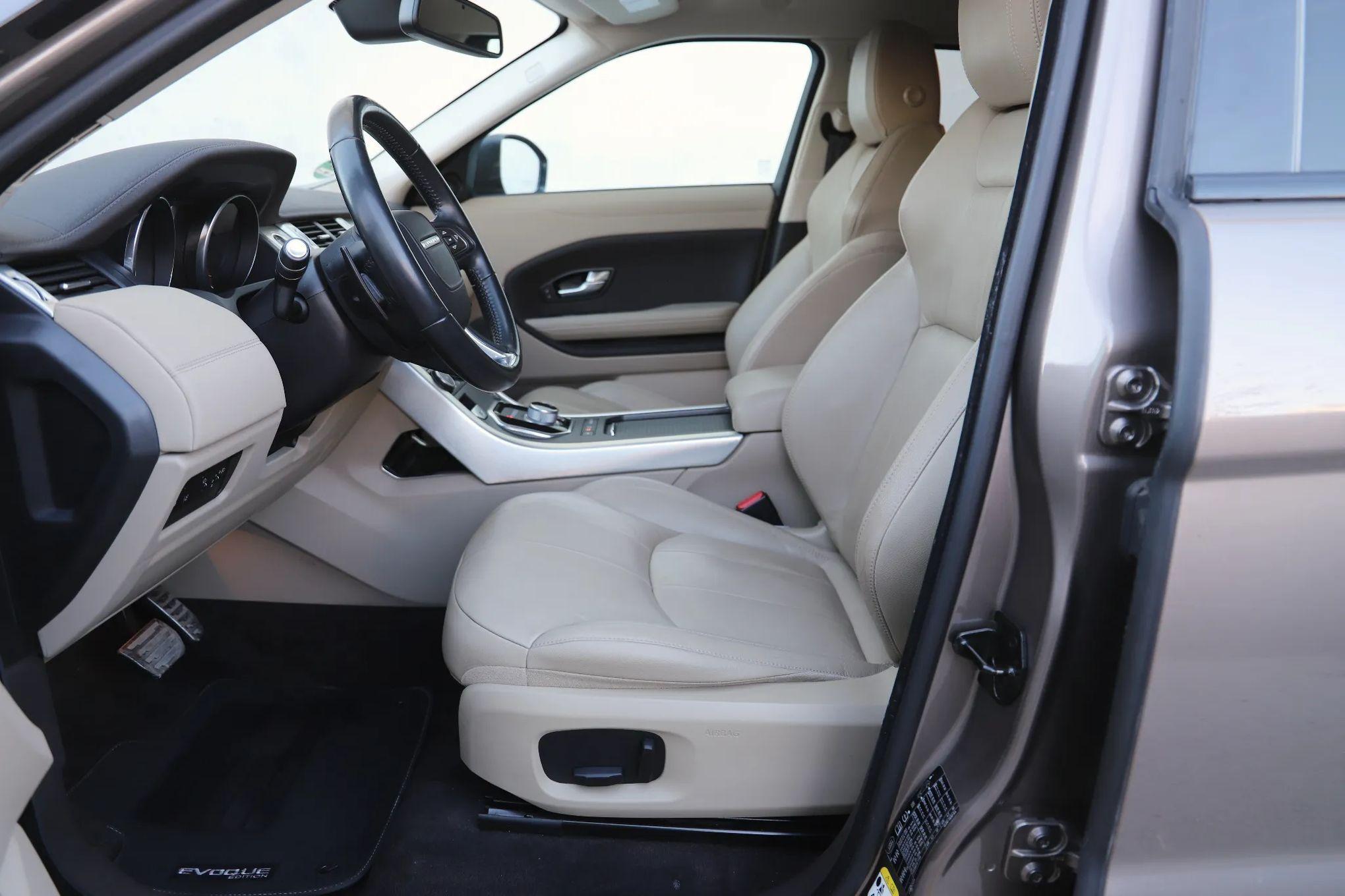 Land Rover Range Rover Evoque 2.0 D150 R-Dynamic